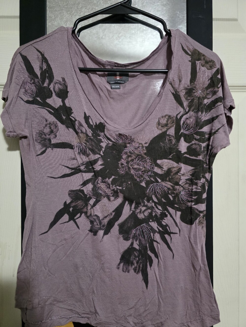 i jeans by Buffalo Mauve Scoop Neck Floral Tee